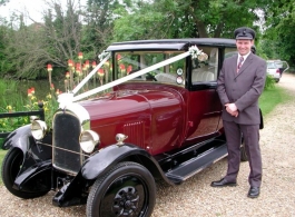 1927 Vintage wedding car for hire in Milton Keynes